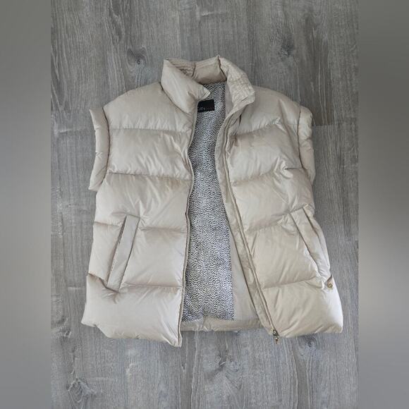 Marc Cain Oversized Puffer Vest Champagne color sz 3 - Picture 6 of 9